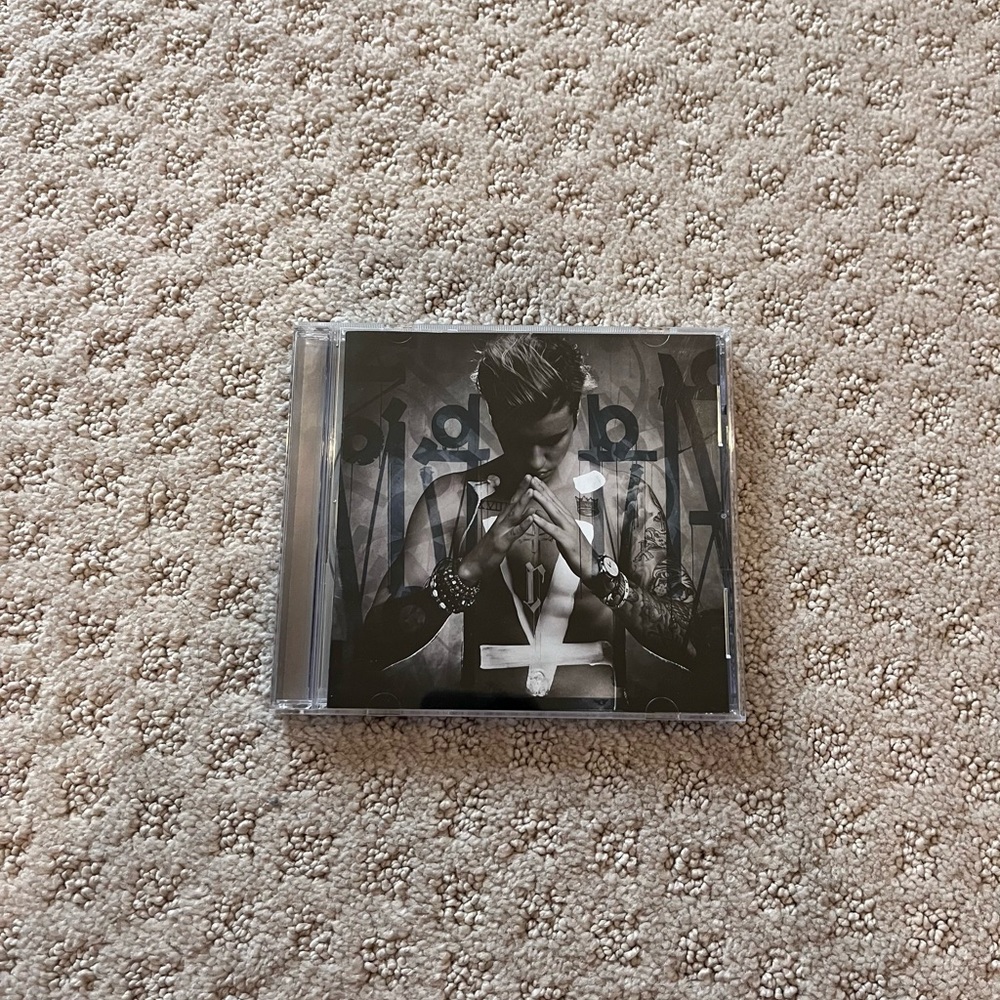 3/$20 ☀️ Justin Bieber CD - Purpose Album